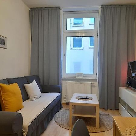 Zwei-Zimmer Wohnung In Wiesbadens Westend Екстер'єр фото