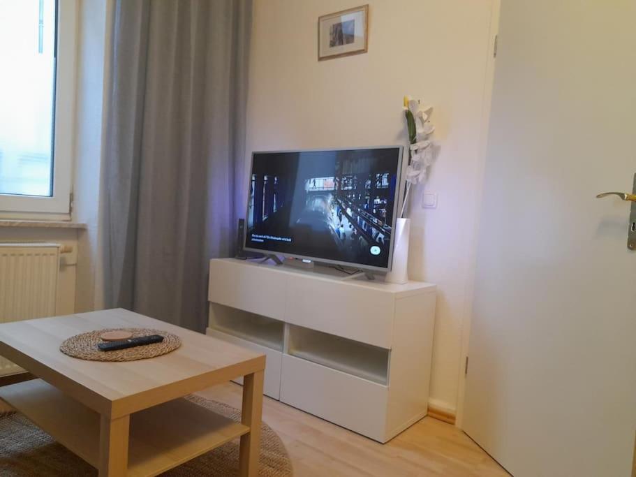 Zwei-Zimmer Wohnung In Wiesbadens Westend Екстер'єр фото