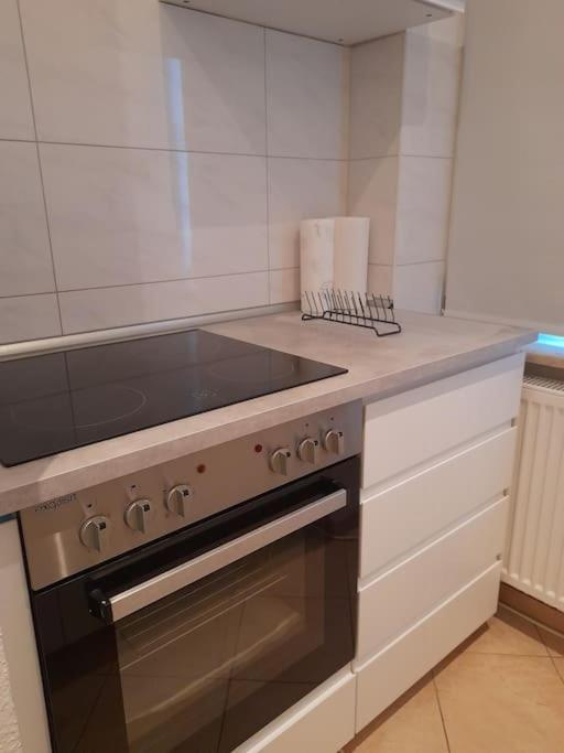 Zwei-Zimmer Wohnung In Wiesbadens Westend Екстер'єр фото